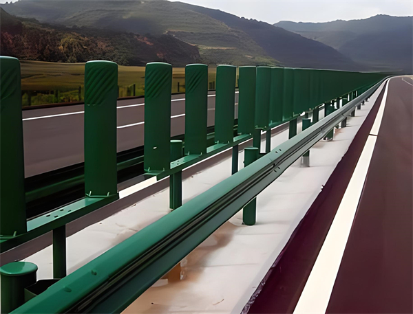 达州三波护栏板在高速公路的应用